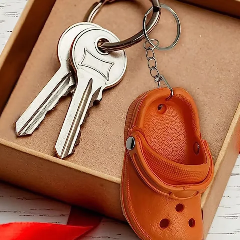 Factory 3D Mini Beach Hole Little Shoe Keychain Girl Gift Bag Accessories Decoration Keyring Floating Key Chain