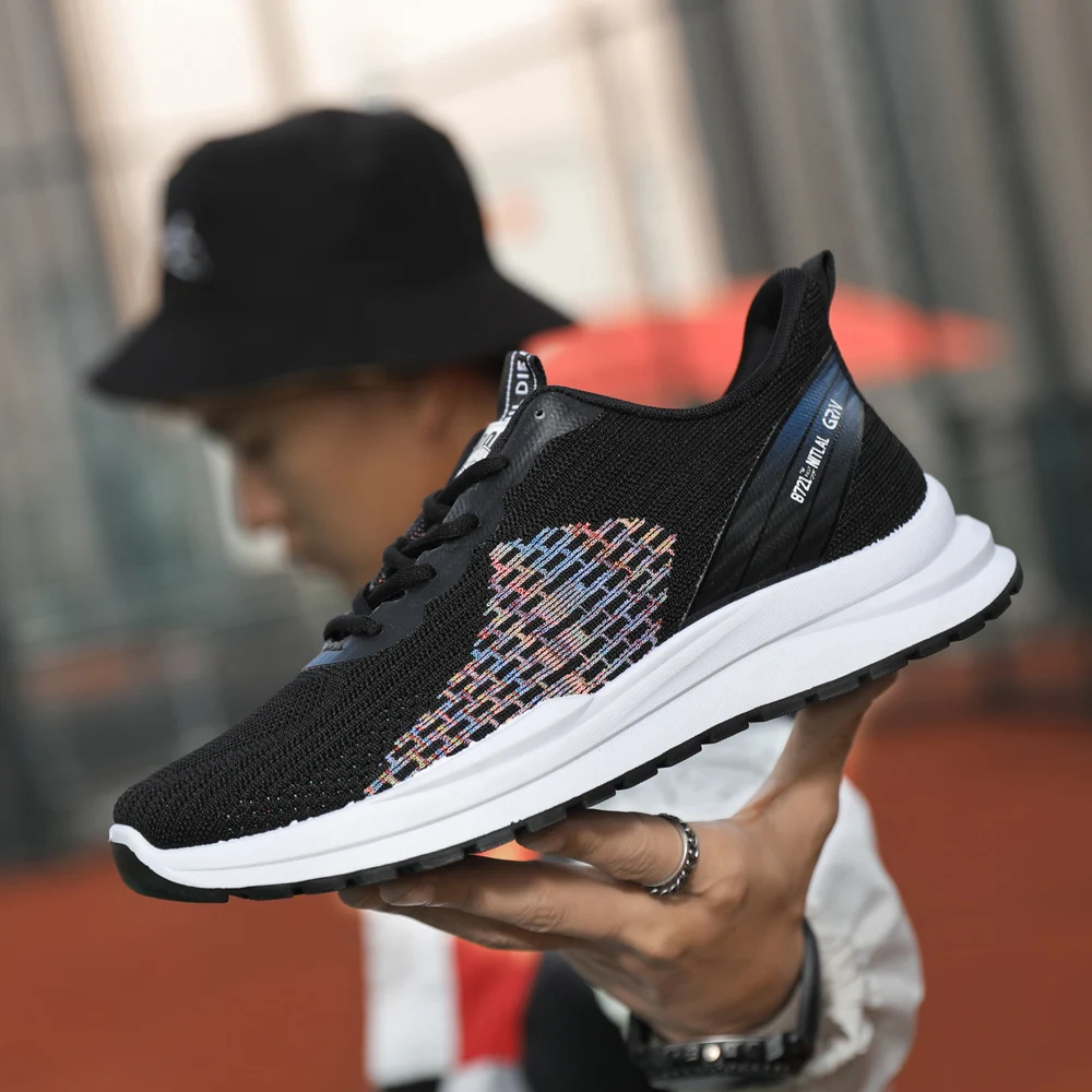 Manufacturers wholesale fashion casual sports shoes, processing custom fashion lazy shoes, shoes with laces made in China