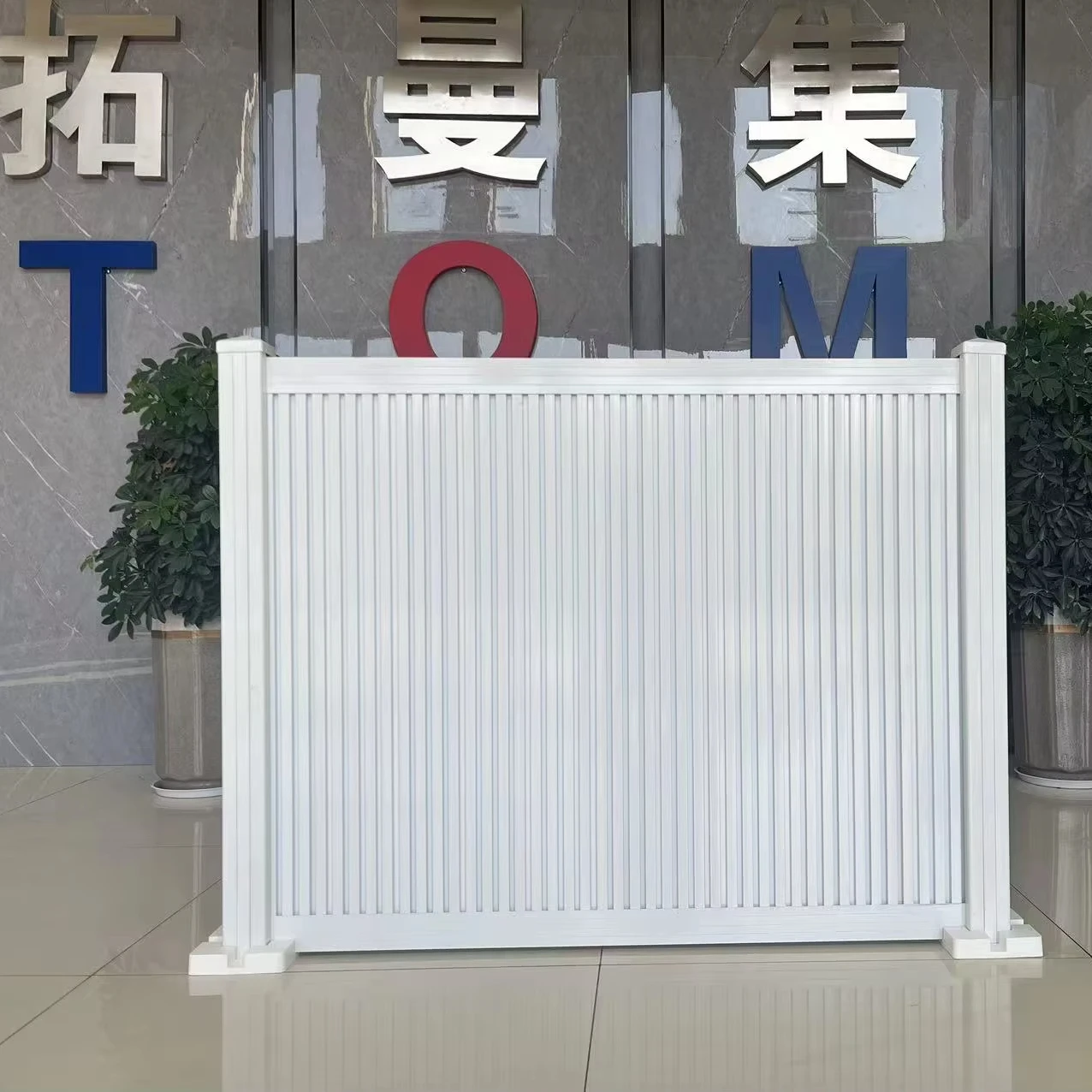 TOMA Customized DIY Aluminum Fence  Easy to install for Privacy Fence Decorative Easily Assembled Residential Garden Yard Style