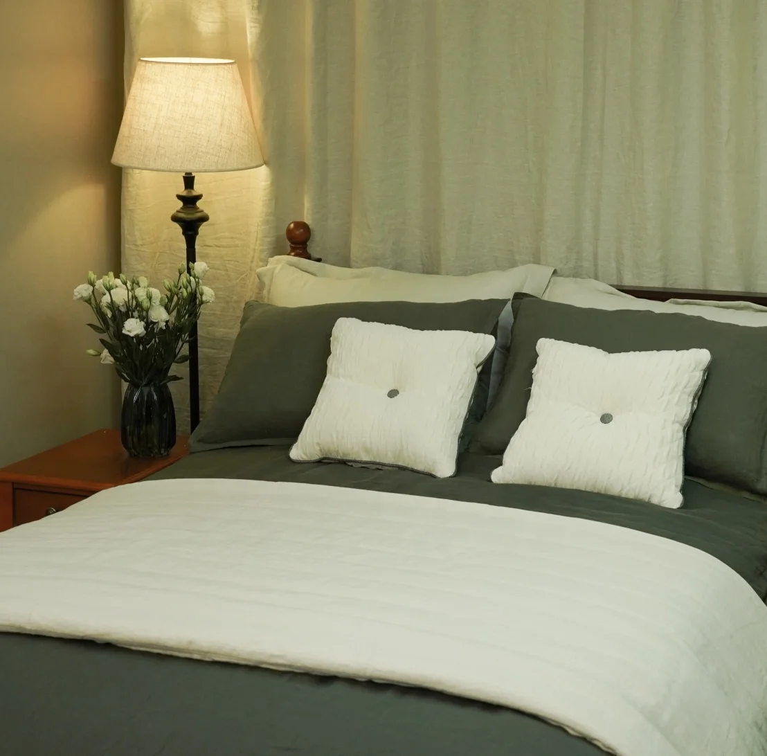 Ready to Ship Fixed Size Jasper Color 100% french flax linen Queen Size Duvet Cover Bedding Set