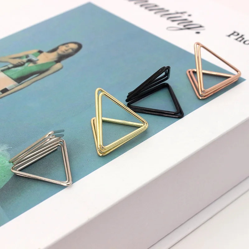 YS2010 Factory Supplied Wholesale Triangle Party Living Decoration Display Card Table Number Holders