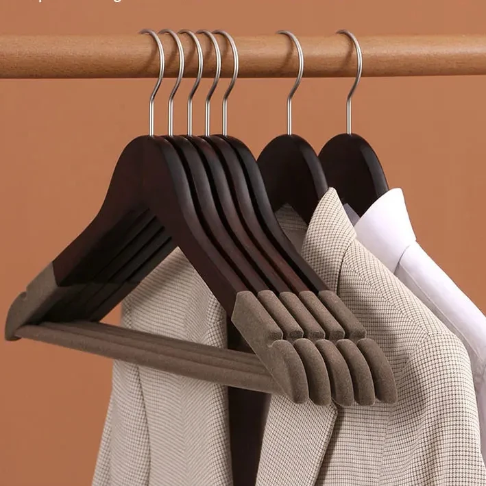 Wholesale Factory Price Natural Antique Wooden Coat Clothes Hangers for Cloths
