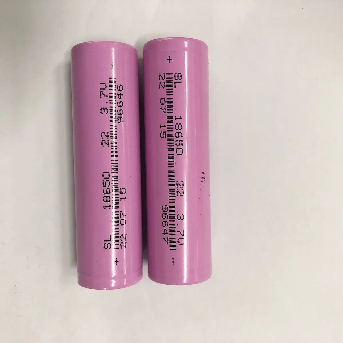 Factory OEM High Capacity rechargeable 18650  batteries 3.7v 3000mAh lithium ion 18650 battery