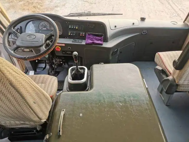 Новый автобусный автобус цена 66 мест Роскошные Пассажирские автобусы и подержочные экскурсионные Lck6128 для продажи