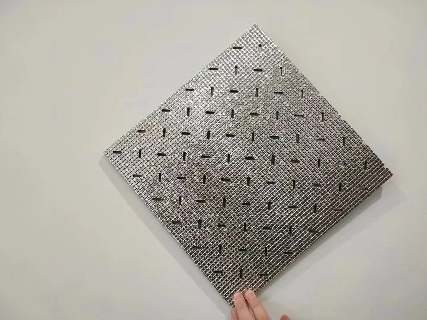 LFL Sports Flooring Underlay 8mm Xpe Artificial Grass Shock Pad Synthetic Grass Soccer Green 6-8 Years LIUFENLIU Multi-use ISO9001