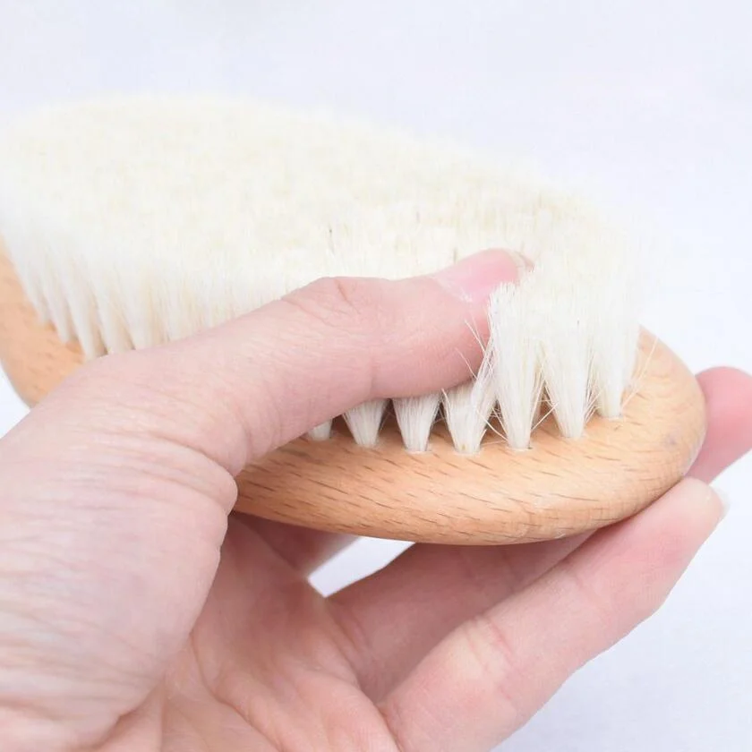 Yaeshii Best Quality  Wood Hair Baby Brush  Eco-friendly Material 100% Natural Goats Hair Baby Brush wood hair brush
