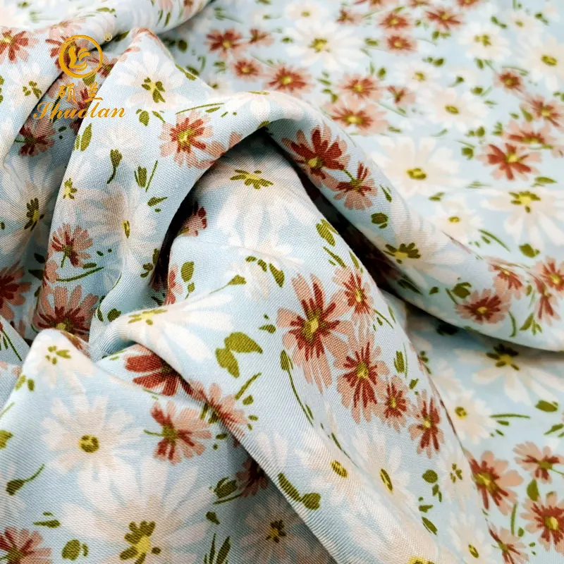 Printed 100% Rayon 90GSM Lightweight Fabric Hot Sale Various Floral Widely Used in Skirt/dress/beach Shirt Fabric Woven Tshirts