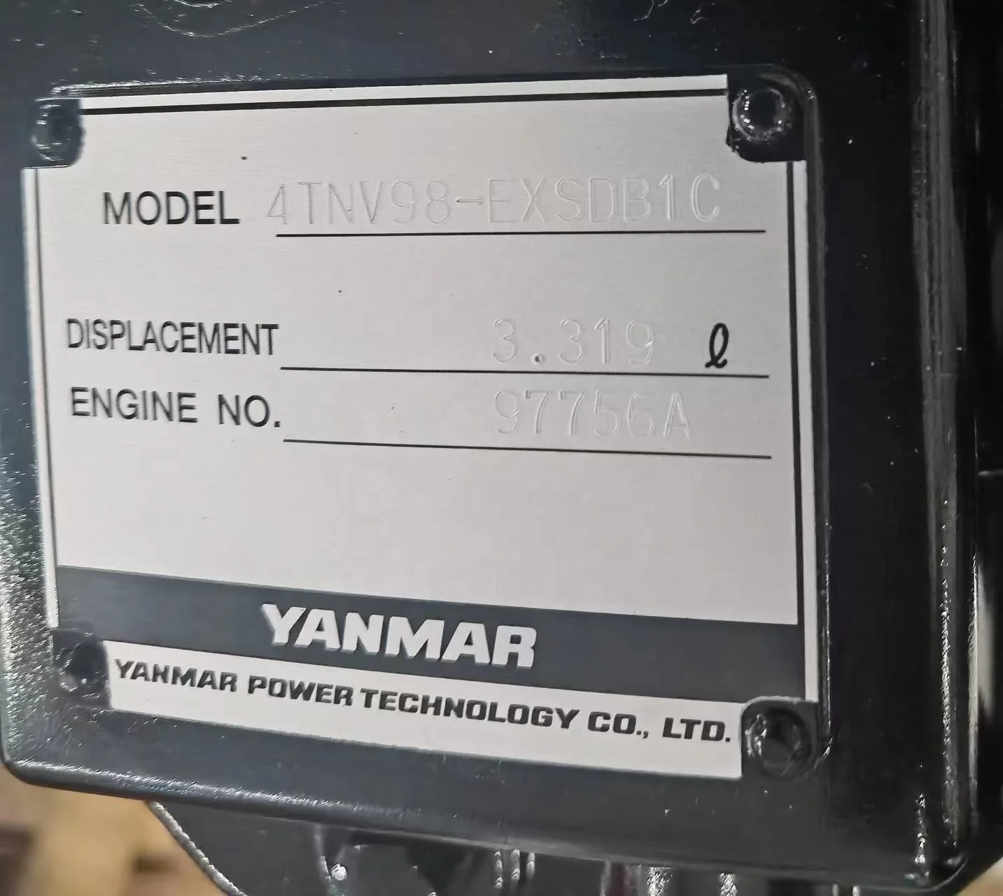 Original brand new Diesel Engine 4TNV94 4TNV98 3TNV84 3TNV88 4TNV88 4TNE98  direct injection Yammar engine assy