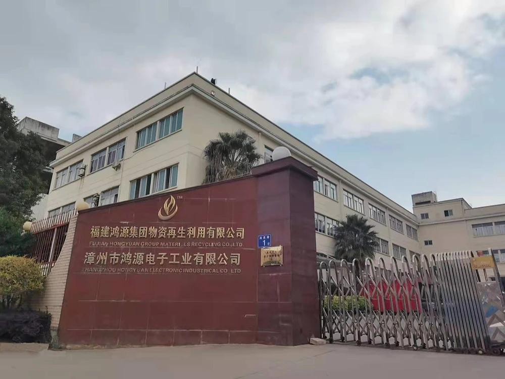 Convenient Easy Clean Up Non-stick Coating Table Grill with Two Plates Ready Flat and Takoyaki