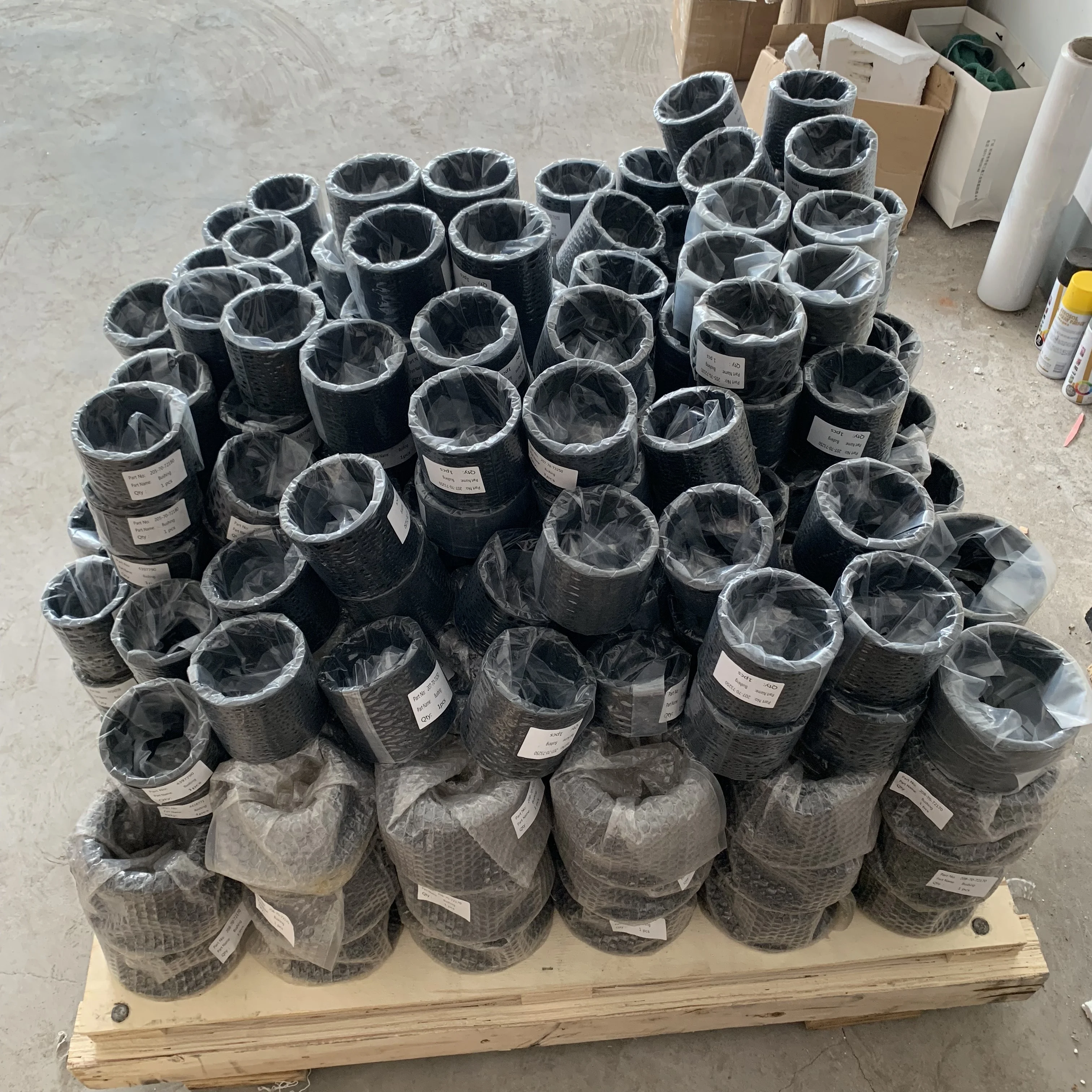 Excavator parts PC200 PC300 PC400 PC600 PC800 PC1250 bucket bushing 208-70-34230