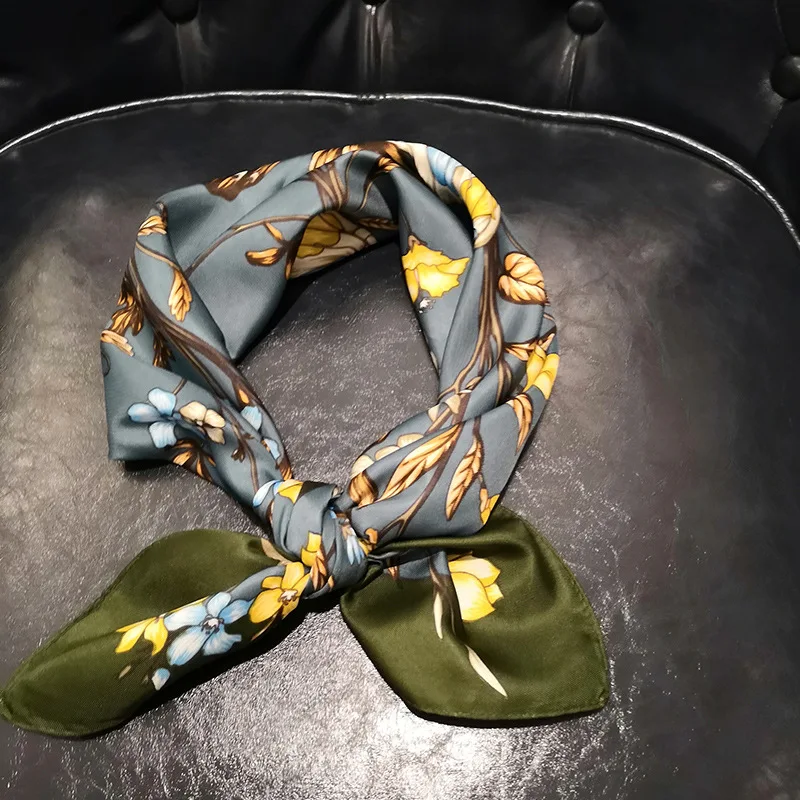 Custom Design Silk Scarf Big Muslim Scarf Hijab Print New Satin Silk Silk Bandana Women Square Digital