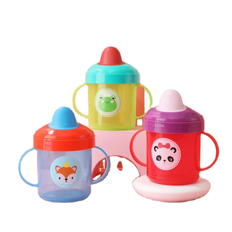 The New Design Does Not Contain BPA Material Baby Training Cup Double Handle With Straw Baby Feeding Cup