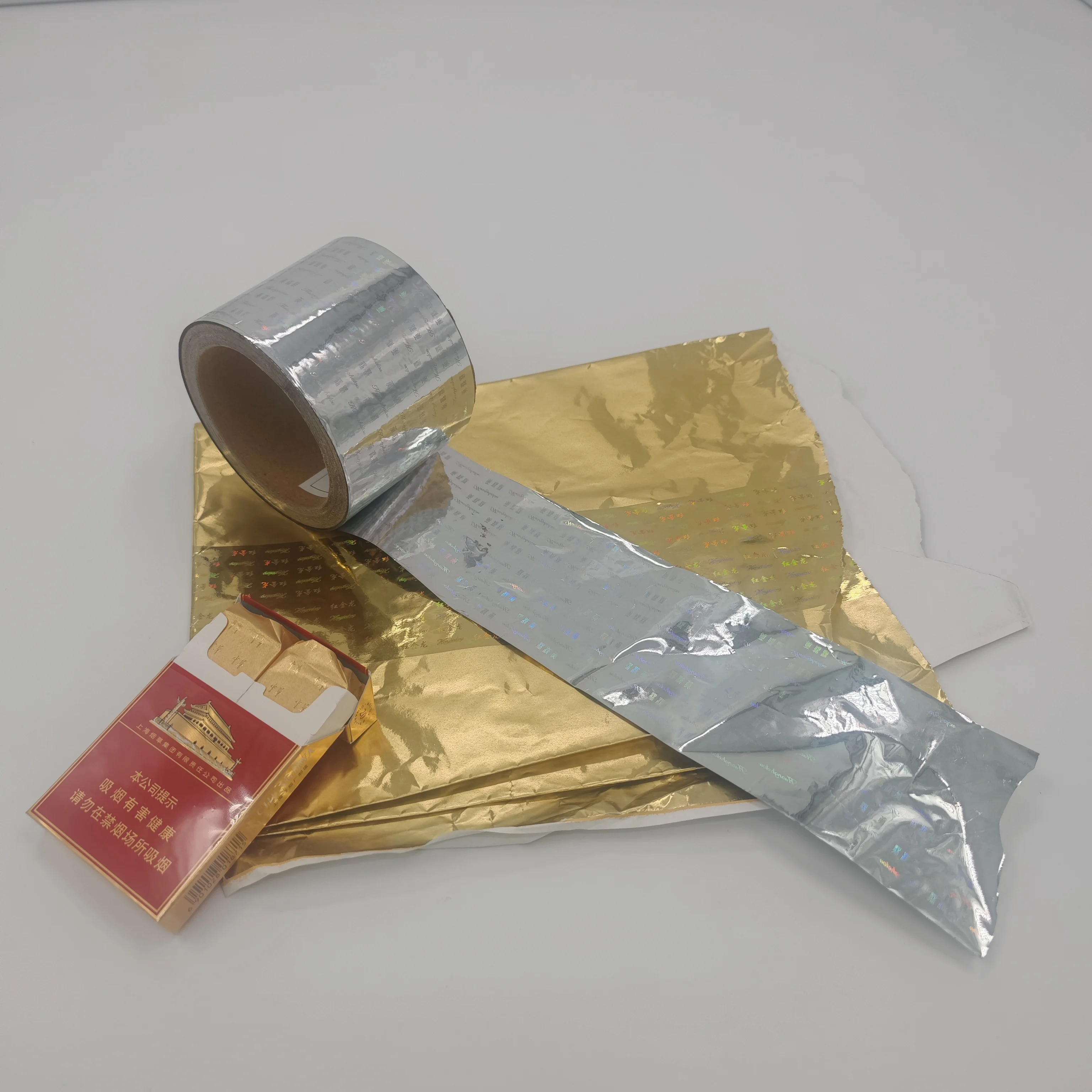 Customized Blow Molding Processed Plastic Film with Smoke Lined Transfer Features