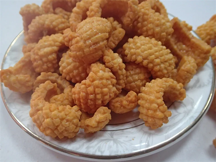  Китайские закуски чипсы морепродукты мятая пища пряные Хрустящие рисовый