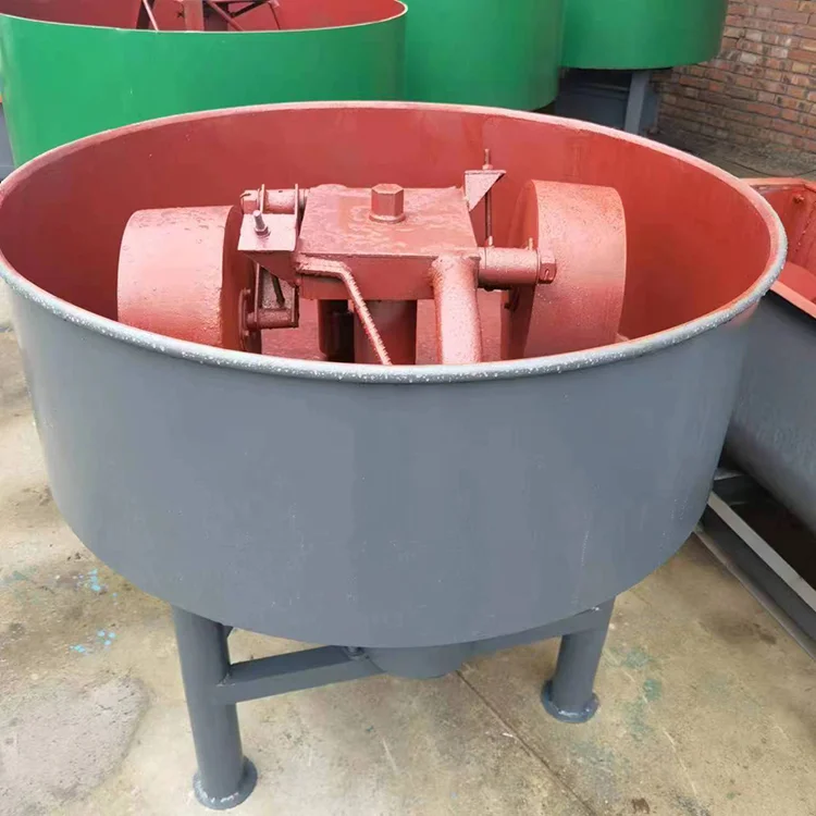 The best-selling wheeled coal grinding mixer in China is directly sold by the factory