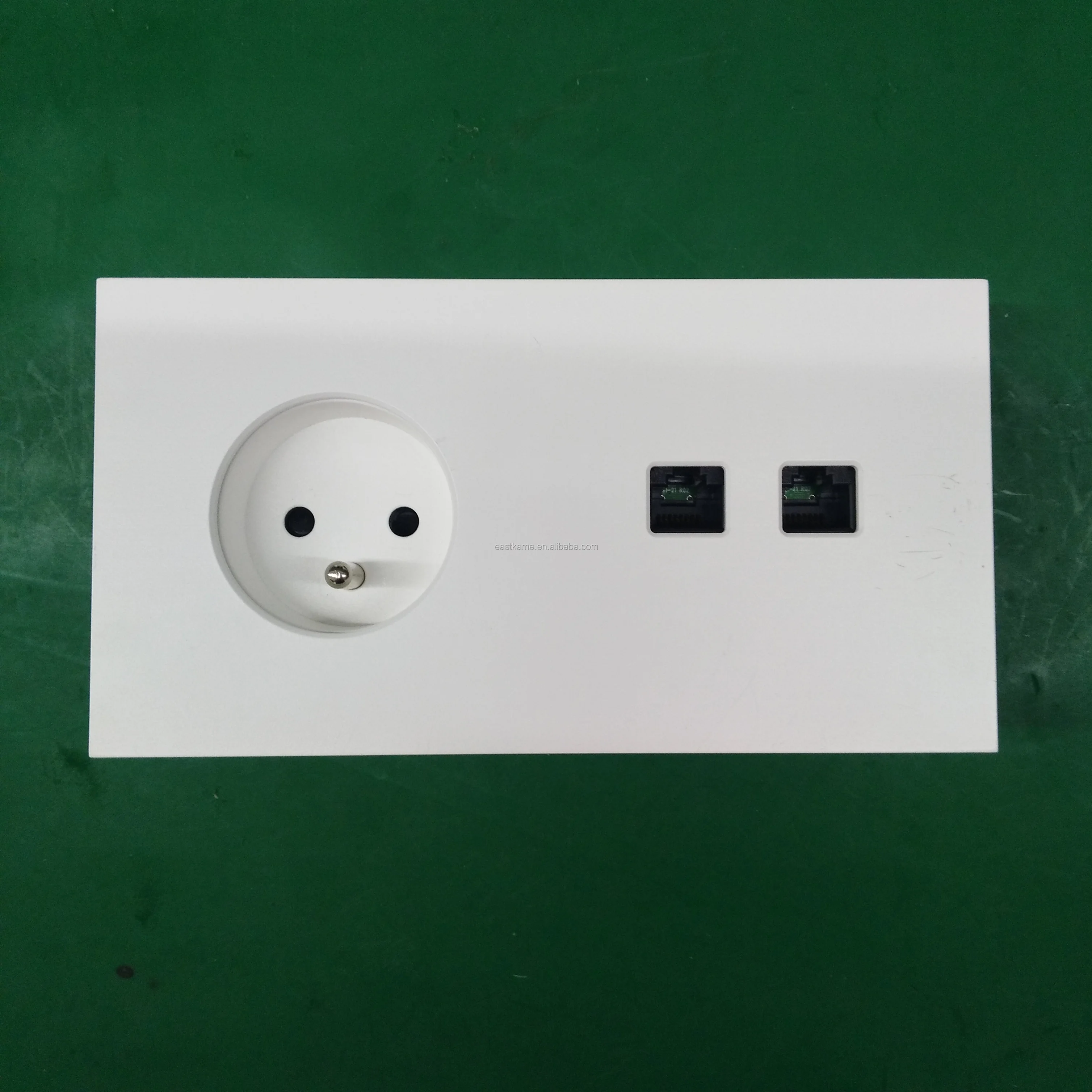 Eastkame  EU or France /USA /UK standard 110~250V 16A double  Wall Socket and power outlet plug for Vimar or legrand module