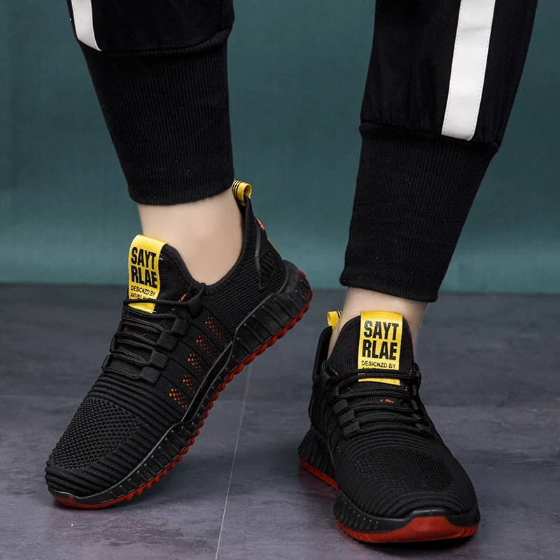 Spring Walking Men White Color Light Weight Fashion Breathable Running Sports Shoes Wholesale