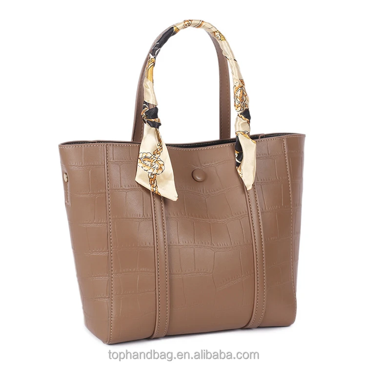 women handbag 4.jpg