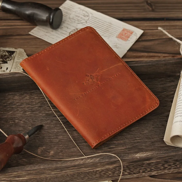 Personalized Crazy Horse Genuine Real Leather Passport Holder Travel Passport And Card Holder Wallet Leather Passport Cover