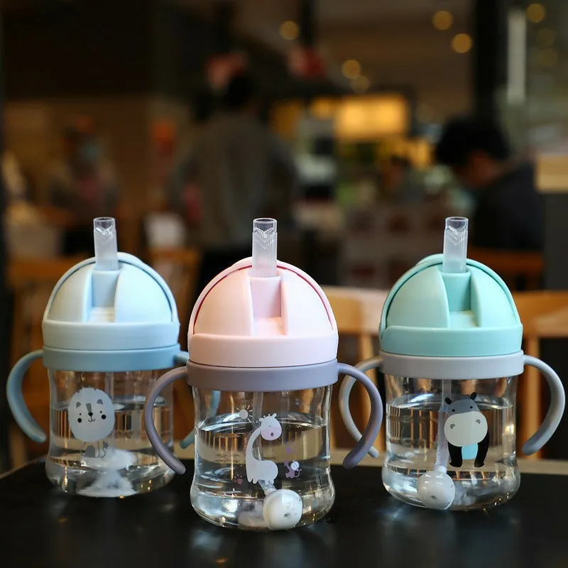 250ML Cartoon Sippy Cups for Toddler and Kids Child Learning Cup Water Bottle with Straw and Gravity Ball Handle Feeding Cup