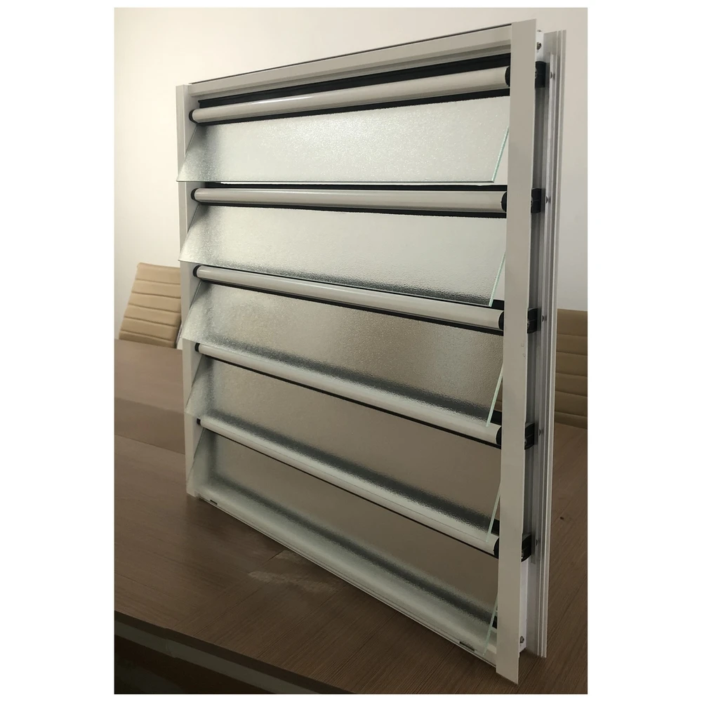 Adjustable Aluminum Glass Louver Window Standard Price Jealousy
