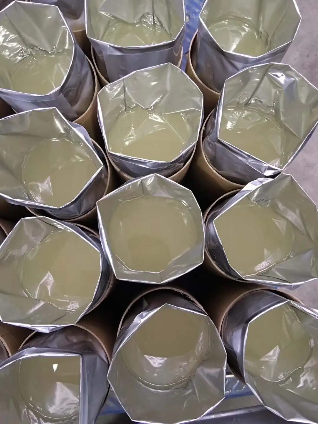 Plastic Transparent Box Use Nordson Hot Melt PUR Glue