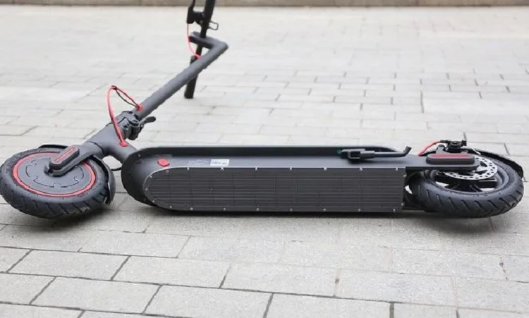 hot sale electric kick scooter M365  Pro  folding electric scooter blue tooth APP Good Quality lcd console digital