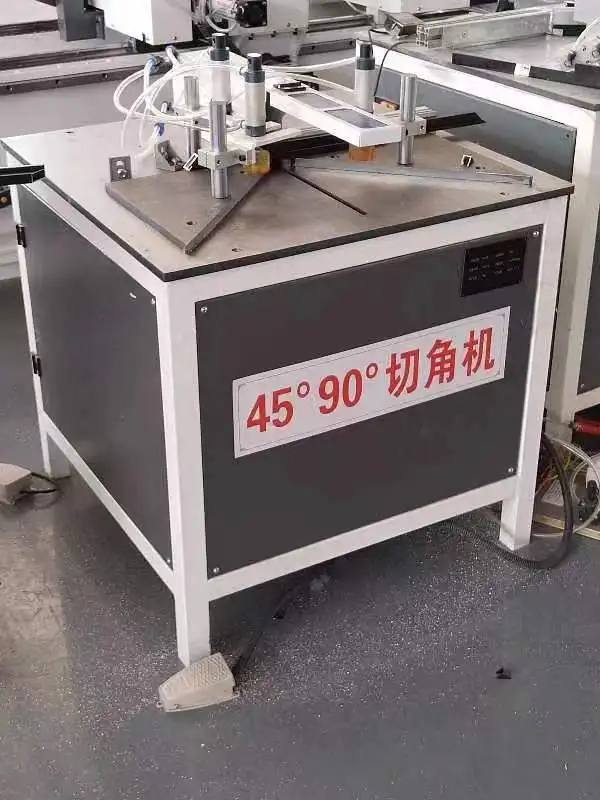 45 90 Degree Aluminum Angle Wooden Boardprofile Cutting Machine Frame Saw Cutter