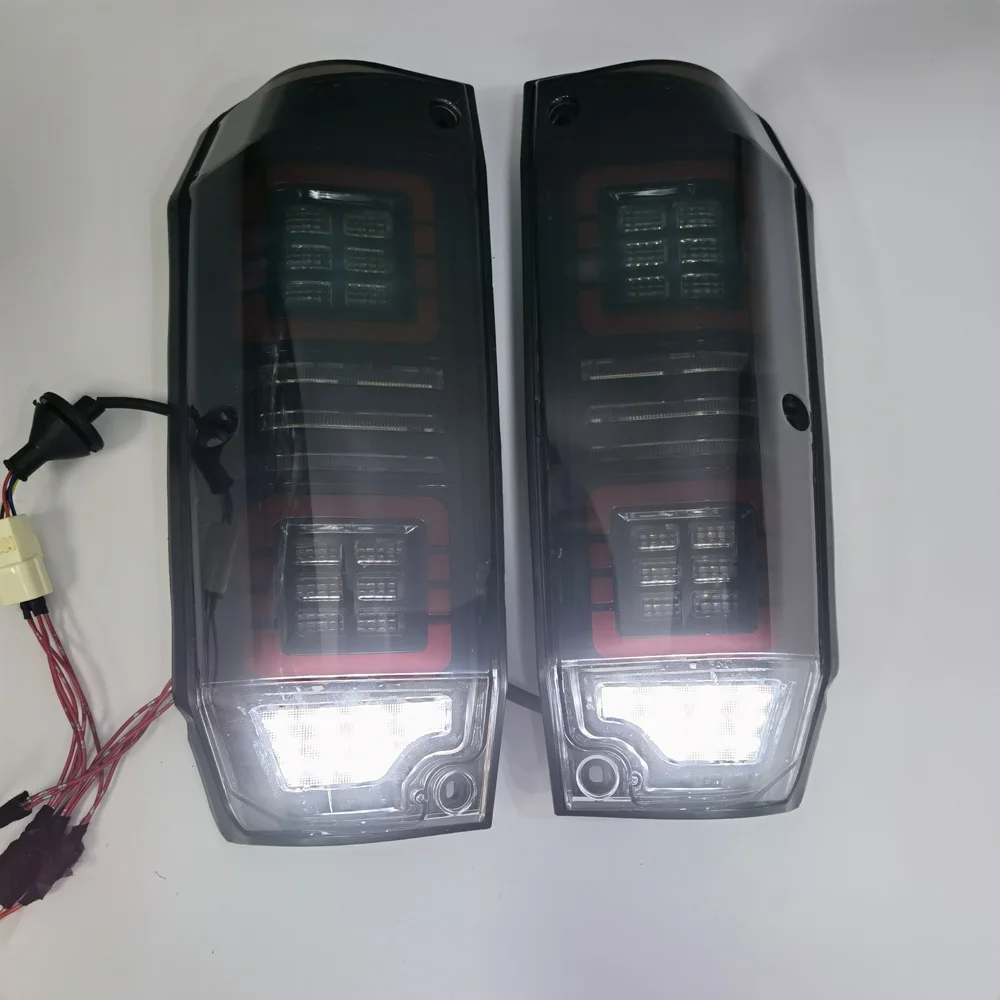 Good price Old Style  LED Tail Light For TOYOTA LAND CRUISER LC70 LC79  Design Rear Lamp Led LC76 1984 - 2020 Led Lamp
