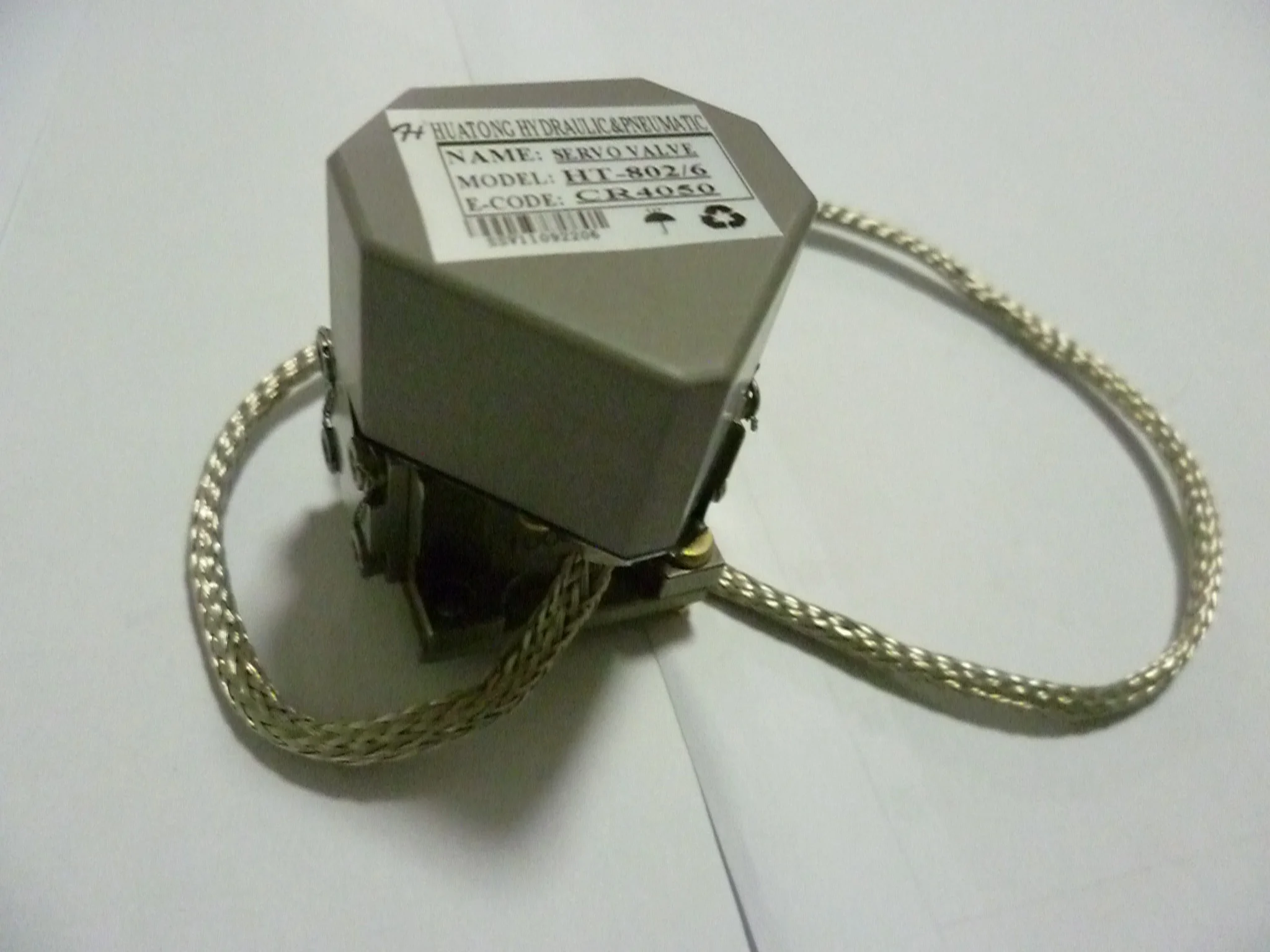 China Macroway 30 series servo valve with quality good ram pump gdw-929s product performance