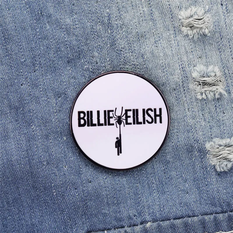 Забавный эмалированный значок Billie Eilish в стиле хип-хоп с героями мультфильмов музыкальные булавки для джинсовой одежды