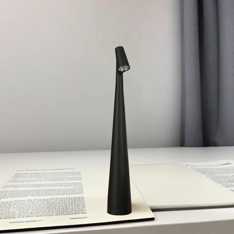 Decoration Led Restaurant Table Lamps Rechargeable Cordless Luxury Table Lamps European Battery Desk Light Portable Home Decor