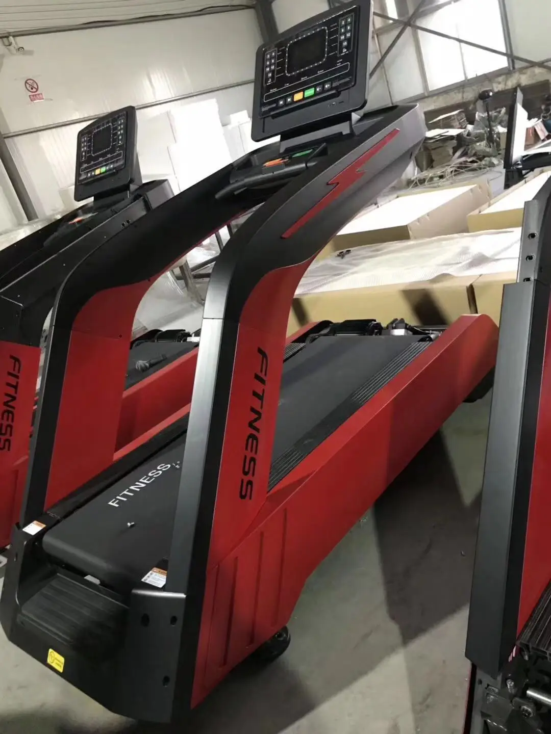 China Running Machine Heavy Duty Equipment Gym Commercial Electric Treadmill With Screen Wifi