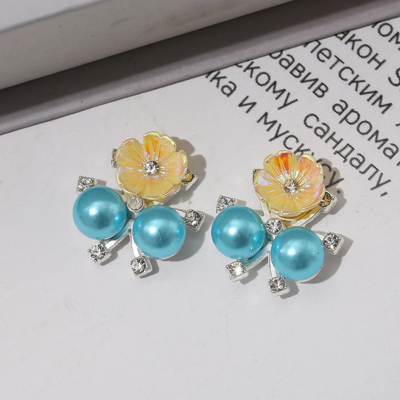 Alloy material pearl shoes clothing accessories, cheap jewelry accessories wholesale