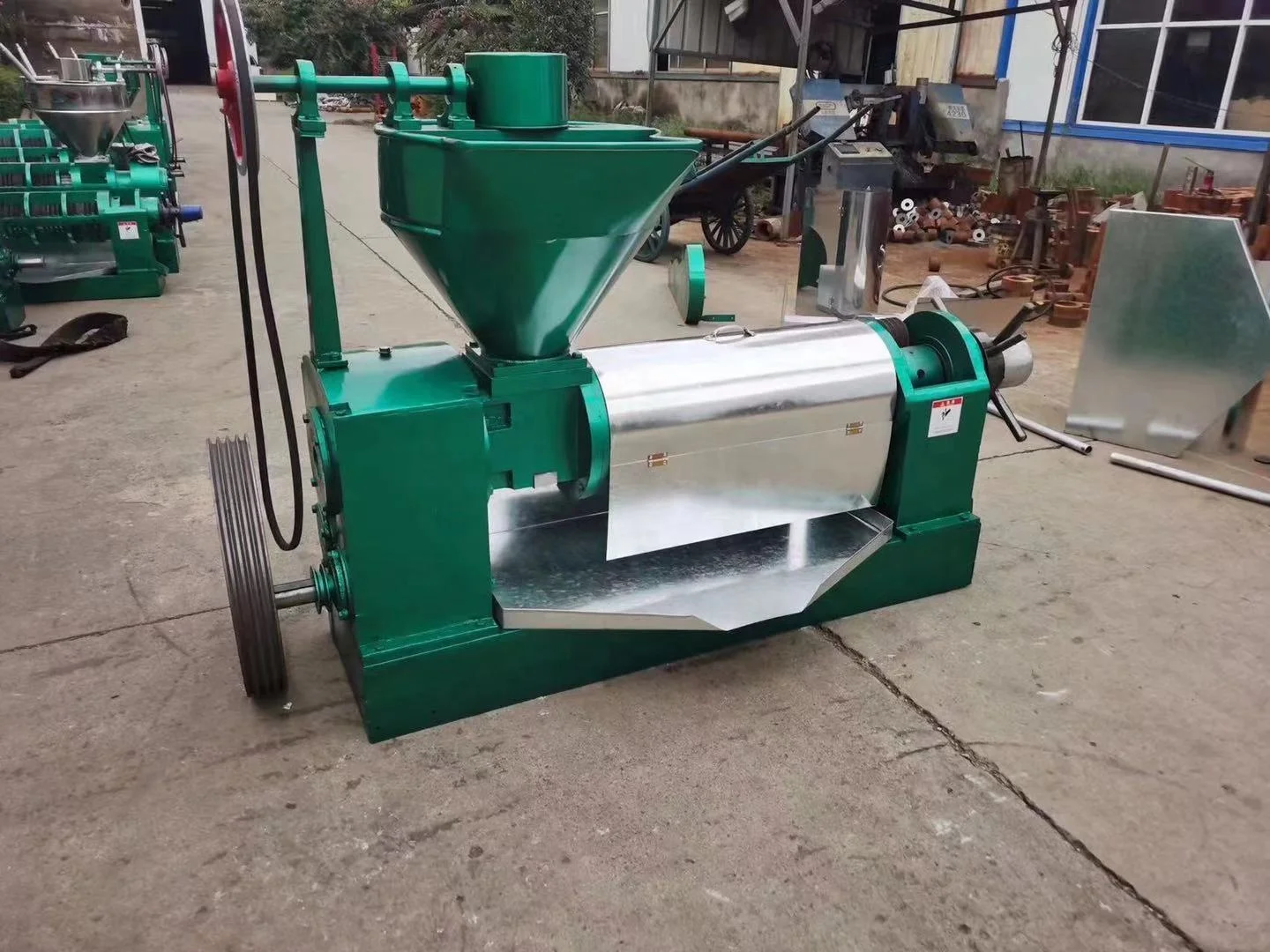 Commercial Cold and  Press Soybean Peanut Coconut Sunflower Oil Press Machine Oil Mill Making Pressing Extracting Machine