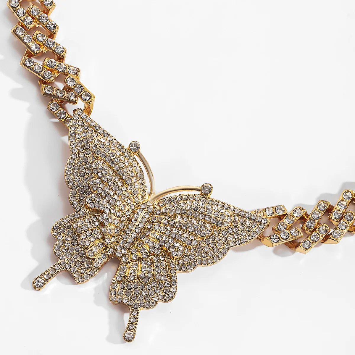 Butterfly Necklace Luxury Rhinestone Full Diamond Cuban Link Chain Hip Hop Chain Girls Fashion Jewelry Charm Choker