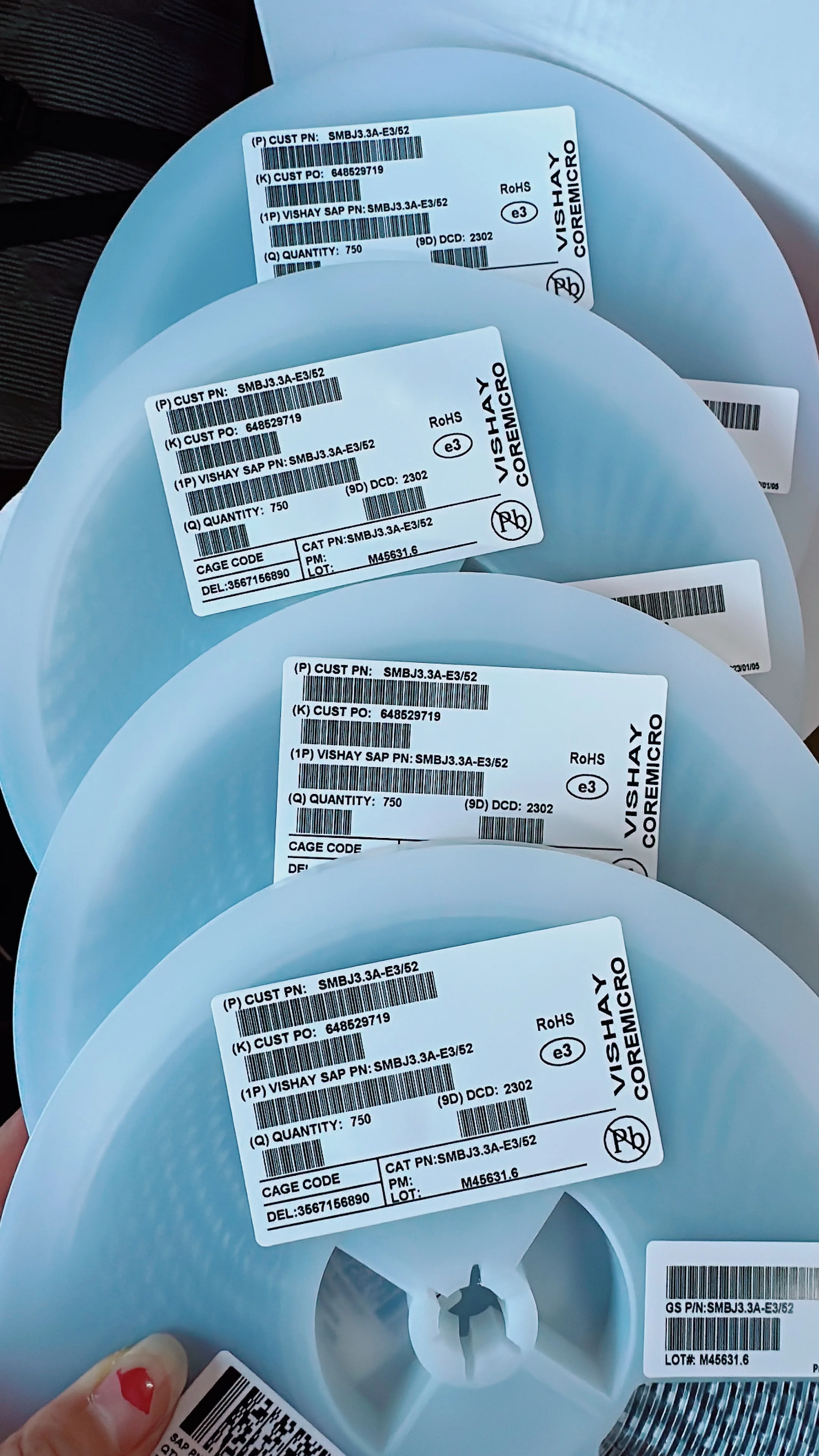 electronic Component SMBJ9.0CA/9.0A SMD diode TRANSIENT VOLTAGE SUPPRESSOR