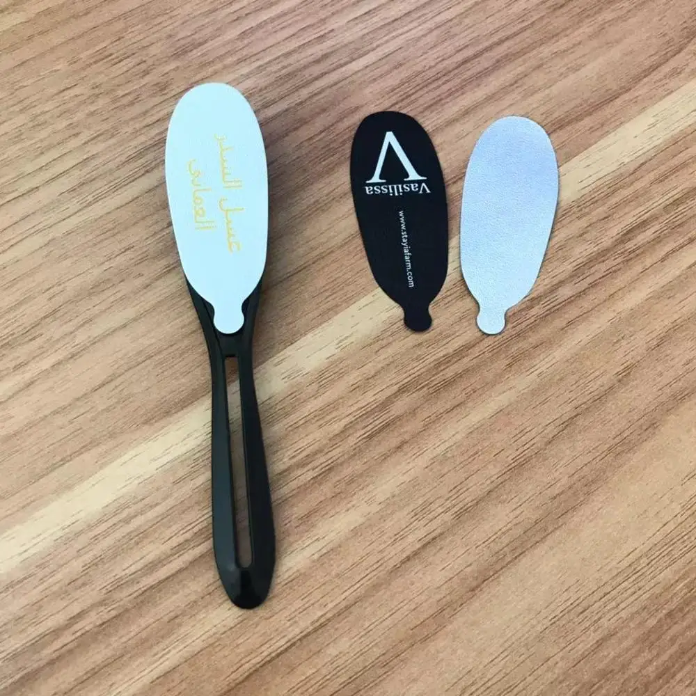 Plastic spoon for honey