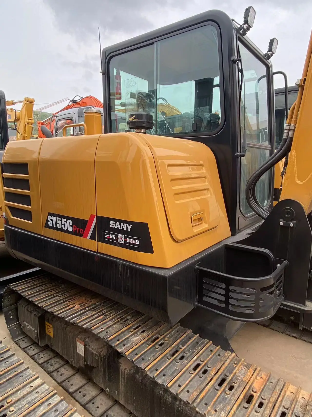 Sany Sy55 Sy55c Sy55c-10 Sy55u Pro Mini Crawler Excavator 5 Ton Used Excavators Digger Made in China