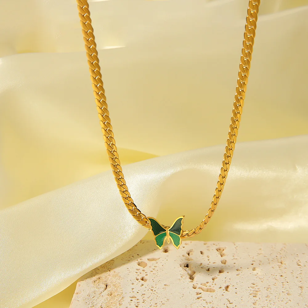Hongtong B2-129 Retro Style Green Butterfly Neck Chain Stainless Steel Plated 18k Gold Necklace Collarbone Chain For Women