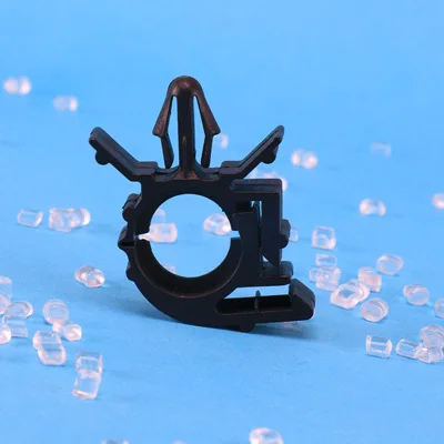 Durable automotive cable fastener clip, cable pipe automatic push type plastic clip