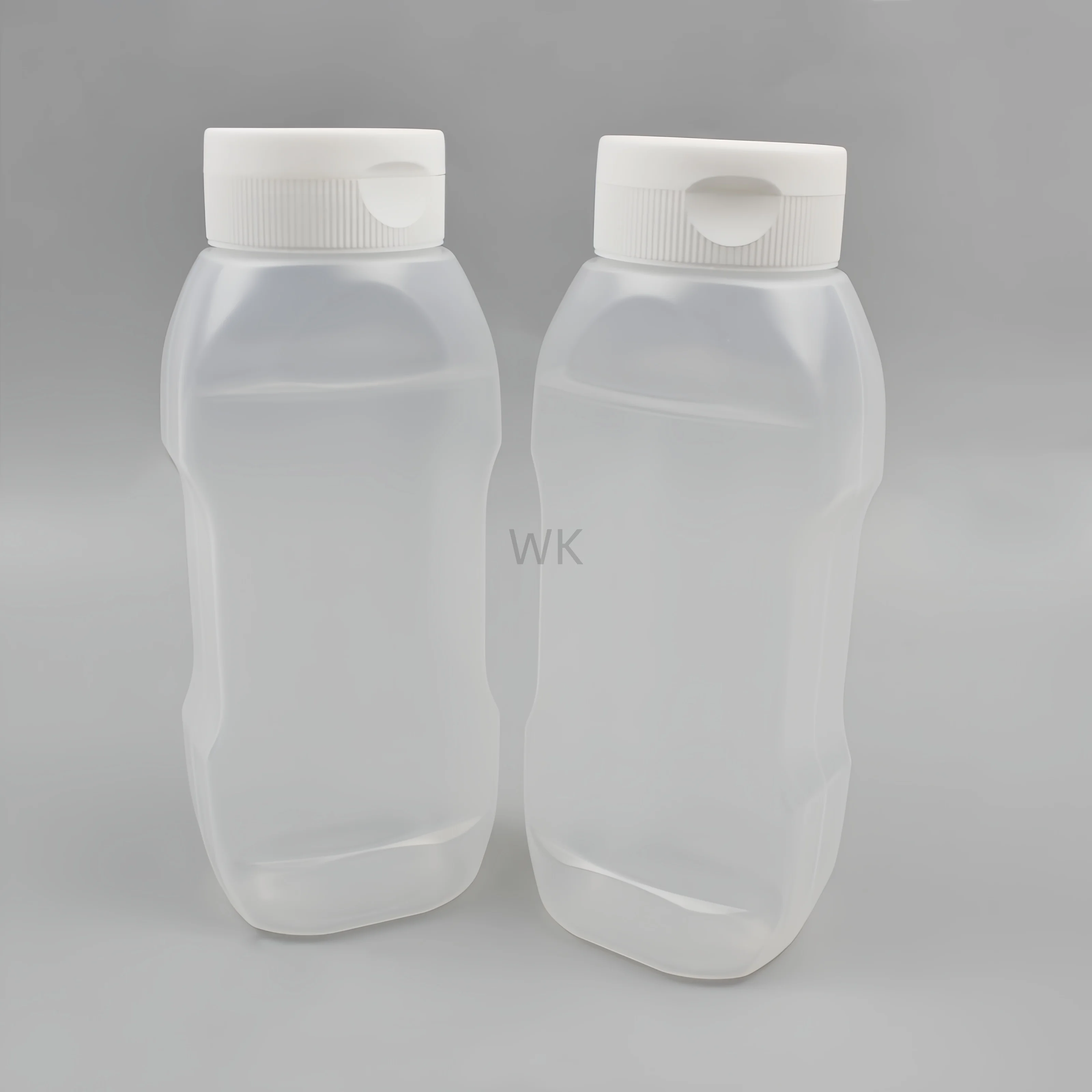 Wholesale of PP plastic jam plastic bottles and extruded sauce bottles in the factory Tomato sauce squeeze bottle