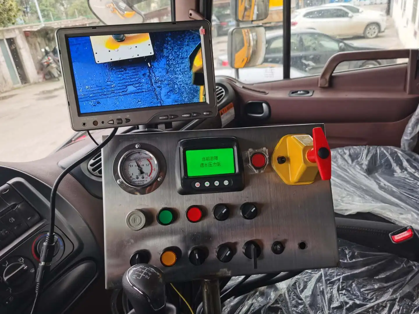 Ultra High Pressure Water Blasting Road Marking Remove Runway Rubber Glue Removal for