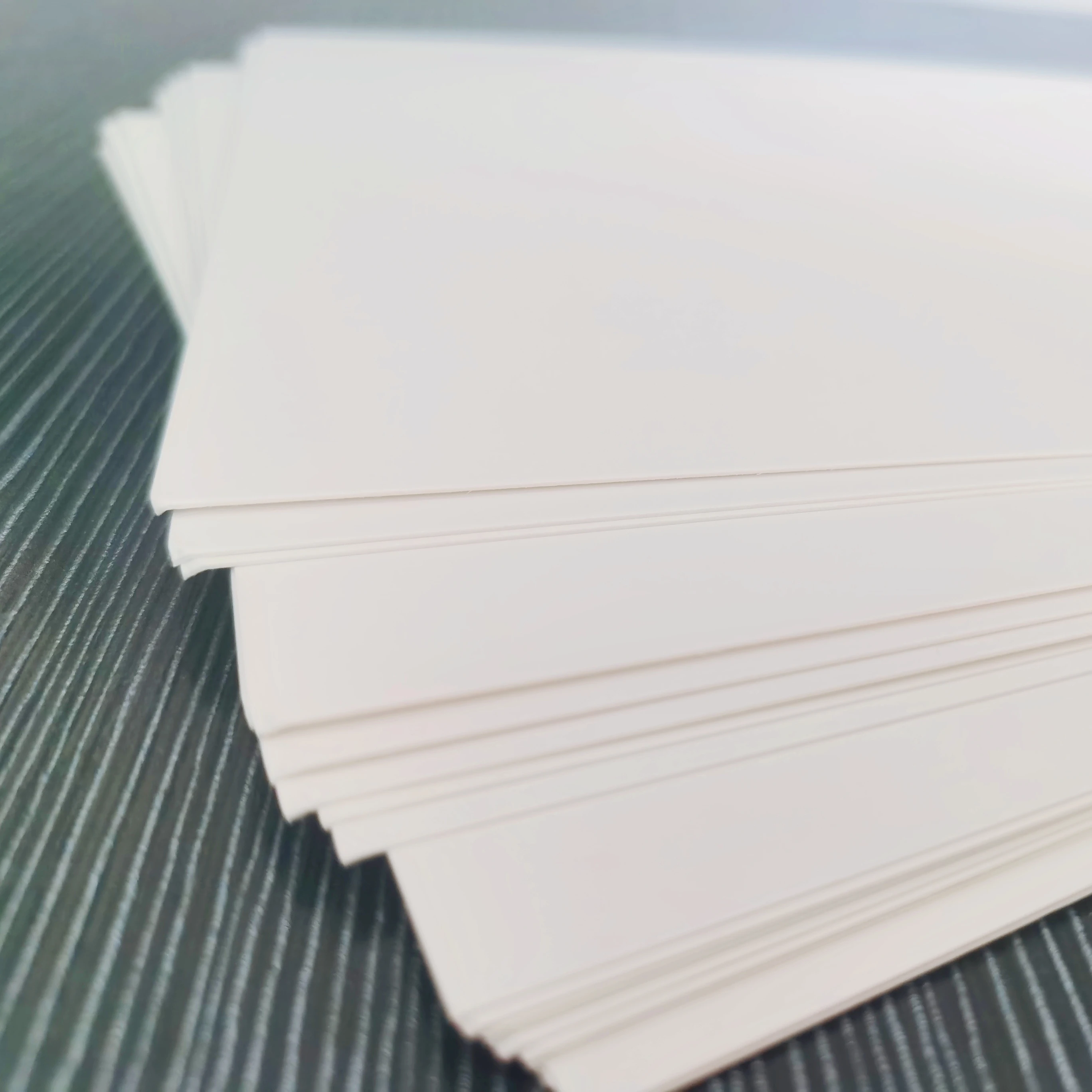 High Quality low price White coated 1 side Custom Art Paper Ivory cardboard FBB Paper Card for packaging