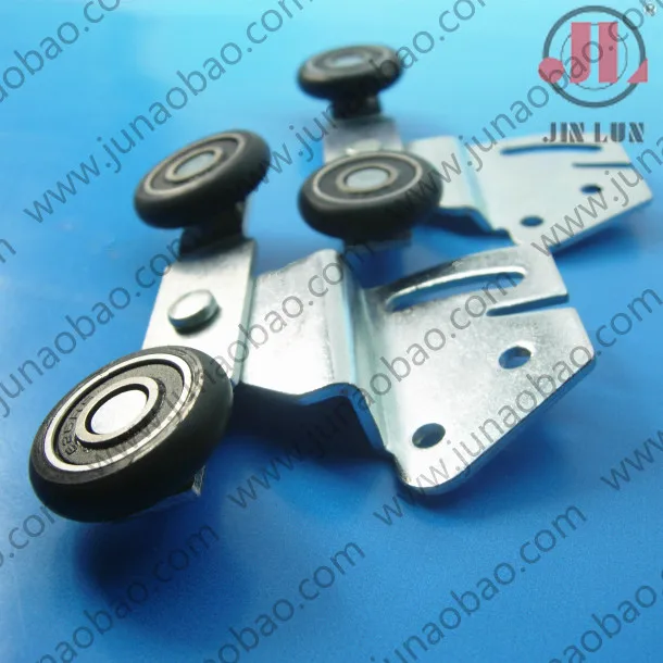 Sliding door fitting for furniture and interior decoration