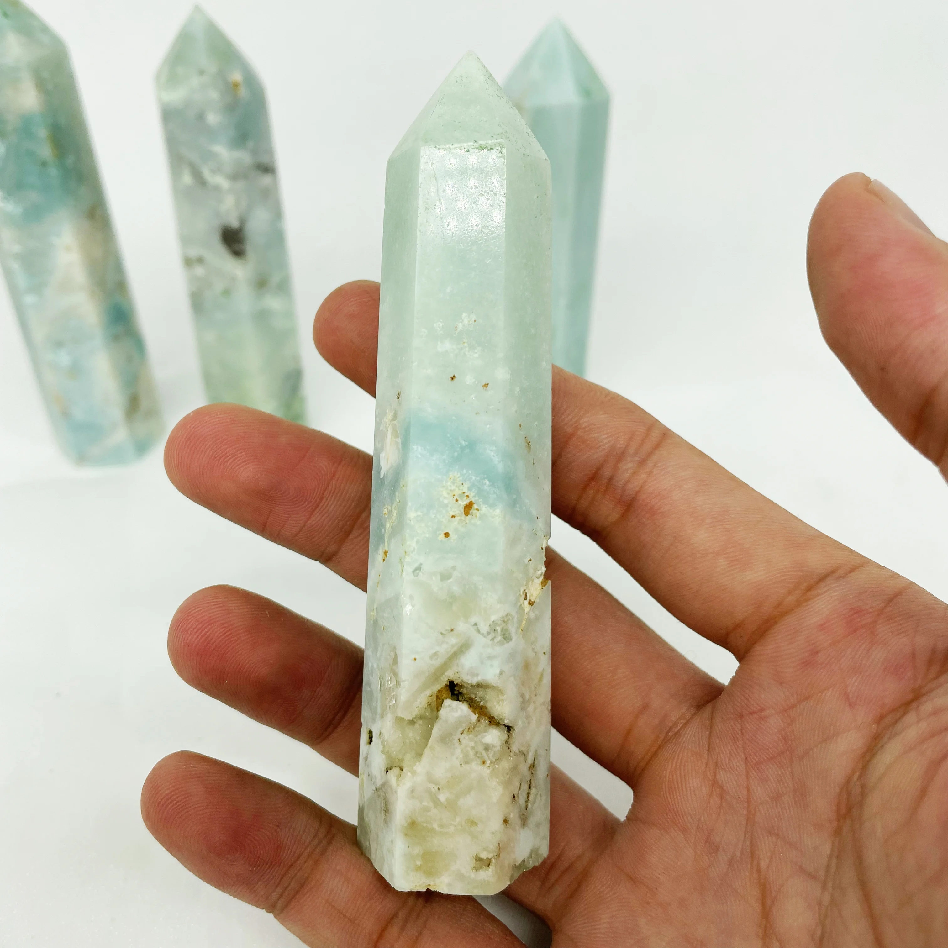 Wholesale Natural Semi-precious Stone Crafts Natural Healing Blue Caribbean Calcite Tower For Home Decor