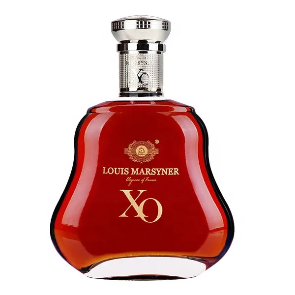 700ml capacity 40%vol traditional distillation method can be wholesaled premium brandy XO gift box
