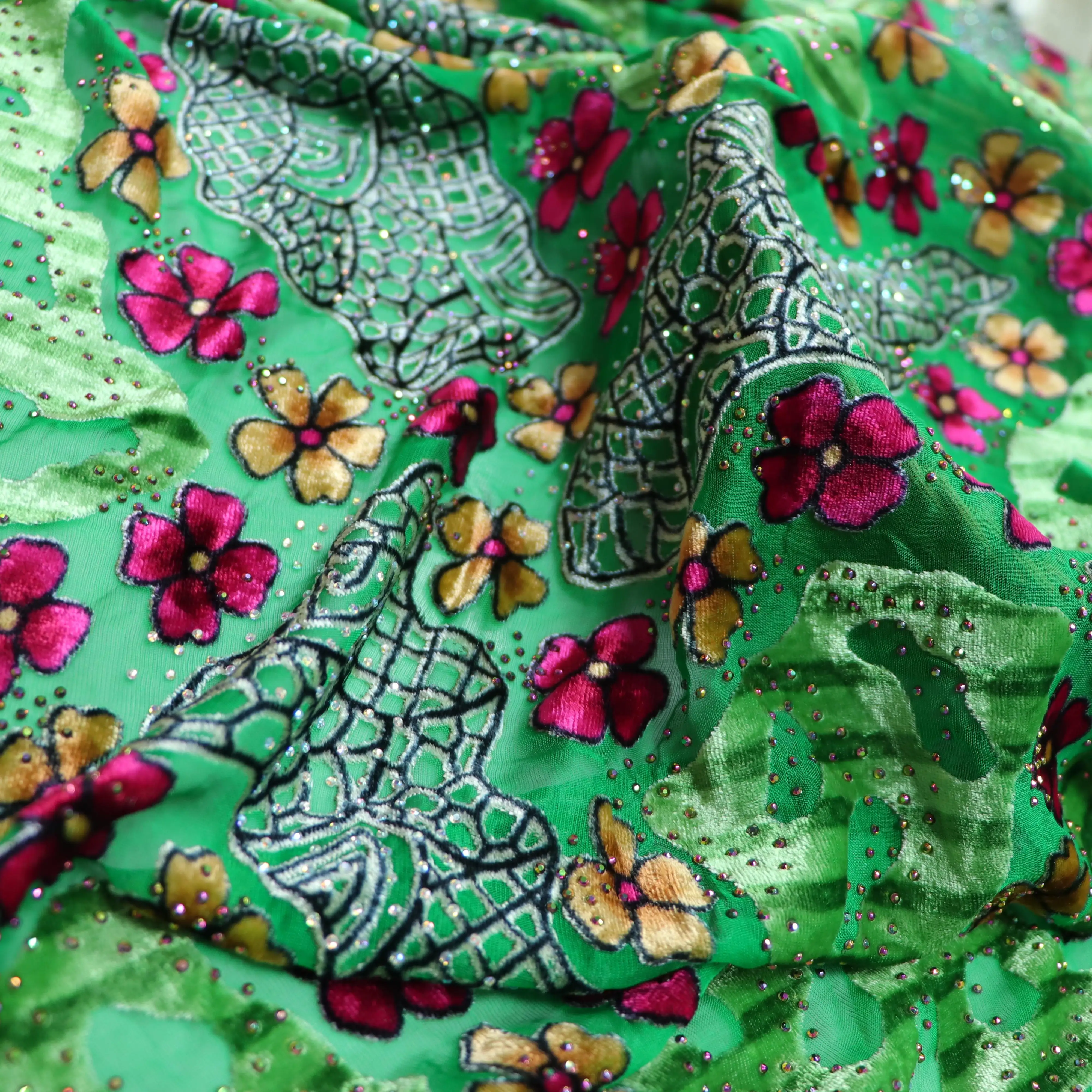 New Coming High Quality Diamond  Silk  Velvet Patch embroidery lace fabric for Luxury Lady Evening Clothes