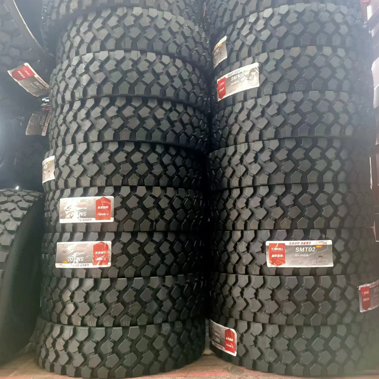Wholesale price China Professional Custom Radial Truck Tyre 255/100R16 High Performance Brand off the road OTR tyres