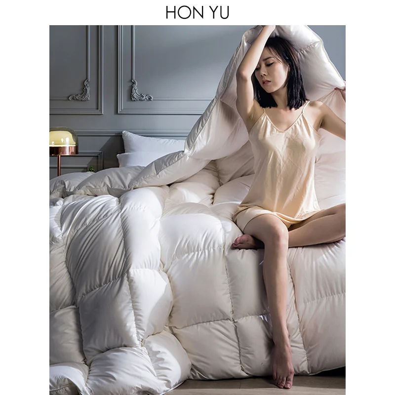 All Season Luxury Hotel Fluffy  Warm Cotton Duck Down Comofrter King,Cal,Queen  Soft Bed Throws and Quilts low MOQ